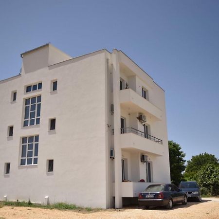 Apartments Kupi Ul Rudaj 41 Ulcinj Bagian luar foto